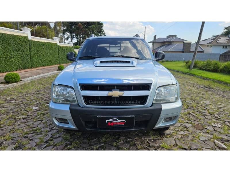 CHEVROLET - S10 - 2009/2010 - Prata - R$ 71.500,00