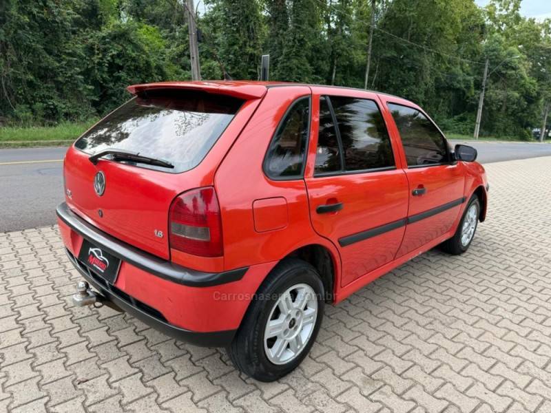 VOLKSWAGEN - GOL - 2002/2003 - Vermelha - R$ 19.900,00