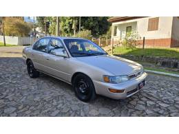 TOYOTA - COROLLA - 1995/1995 - Bege - R$ 13.500,00