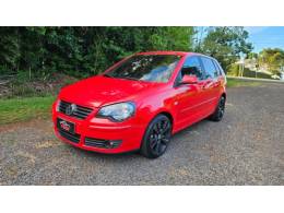 VOLKSWAGEN - POLO - 2007/2007 - Vermelha - R$ 33.900,00