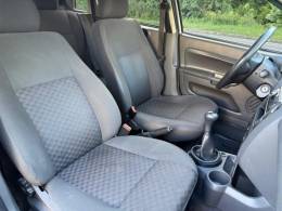 FORD - FIESTA - 2007/2007 - Prata - R$ 16.900,00