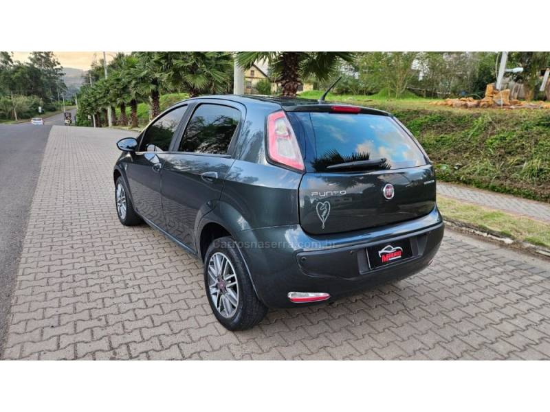 FIAT - PUNTO - 2013/2013 - Cinza - R$ 37.900,00