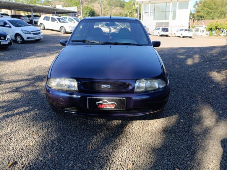 FORD - FIESTA - 1996/1996 - Azul - R$ 14.900,00