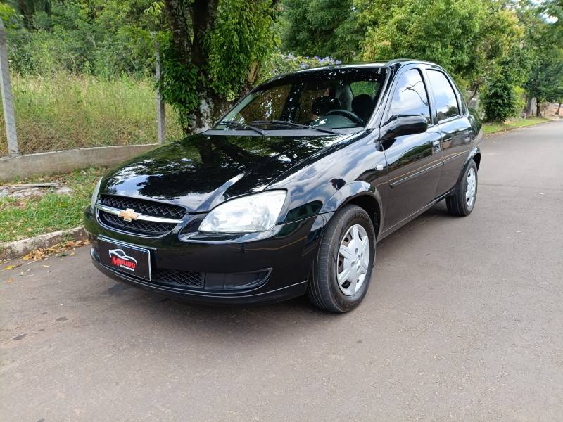 CHEVROLET - CLASSIC - 2012/2012 - Preta - R$ 28.900,00