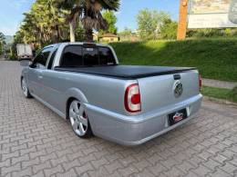 VOLKSWAGEN - SAVEIRO - 2000/2001 - Prata - R$ 33.900,00