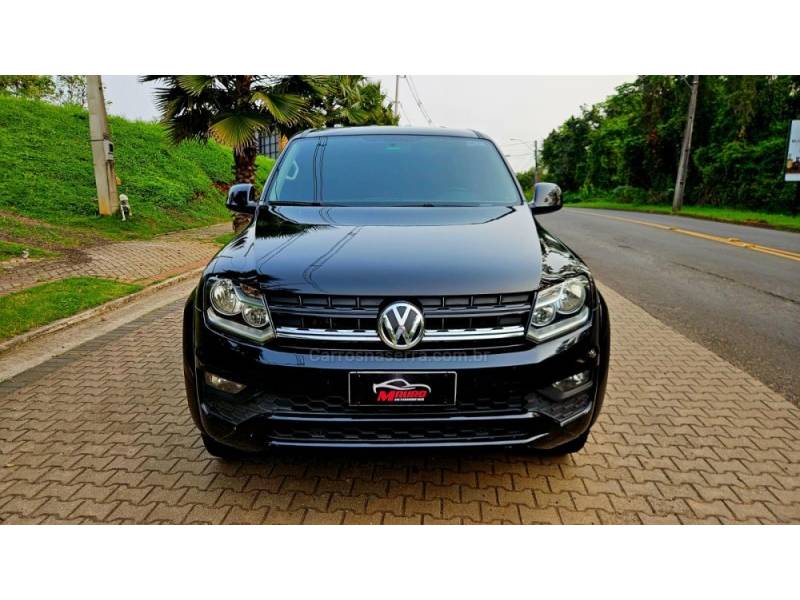 VOLKSWAGEN - AMAROK - 2018/2018 - Preta - R$ 110.000,00