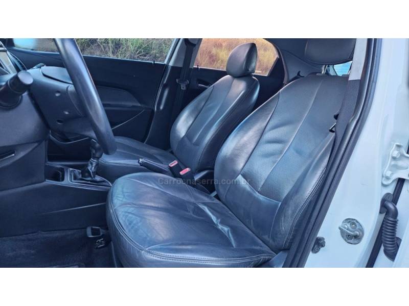 HYUNDAI - HB20 - 2013/2014 - Branca - R$ 55.900,00