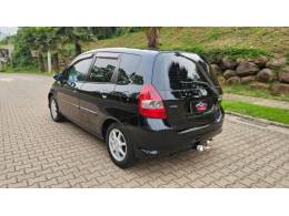 HONDA - FIT - 2006/2007 - Preta - R$ 31.800,00