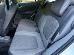 FIAT - PALIO - 2014/2015 - Branca - R$ 38.900,00