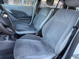 CHEVROLET - AGILE - 2010/2011 - Branca - R$ 37.900,00