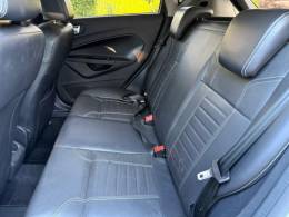 FORD - FIESTA - 2015/2015 - Branca - R$ 43.900,00