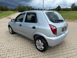 CHEVROLET - CELTA - 2010/2011 - Prata - R$ 29.900,00