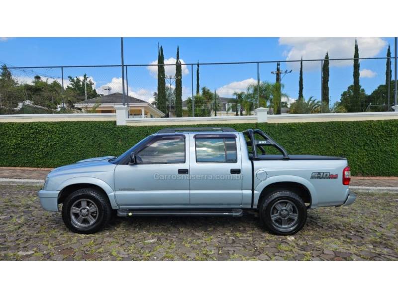 CHEVROLET - S10 - 2009/2010 - Prata - R$ 71.500,00