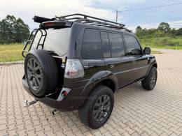 MITSUBISHI - PAJERO TR4 - 2011/2012 - Preta - R$ 69.900,00