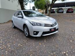 TOYOTA - COROLLA - 2016/2017 - Prata - R$ 96.900,00