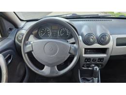 RENAULT - SANDERO - 2010/2010 - Verde - R$ 22.900,00