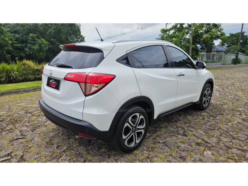 HONDA - HR-V - 2015/2016 - Branca - R$ 90.900,00