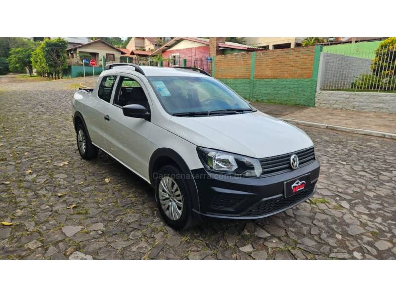 VOLKSWAGEN - SAVEIRO - 2023/2023 - Branca - R$ 76.900,00