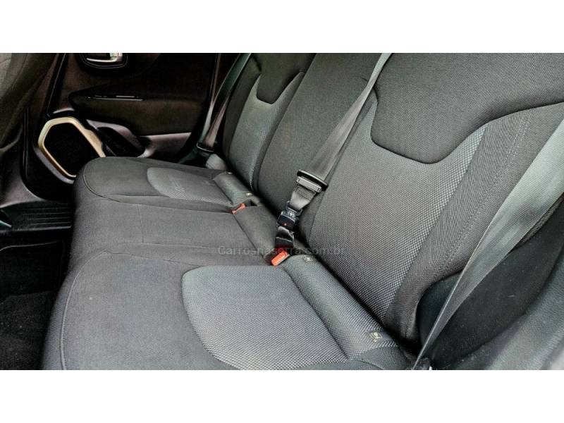 JEEP - RENEGADE - 2017/2017 - Prata - R$ 74.900,00