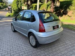 CITROËN - C3 - 2005/2006 - Prata - R$ 14.900,00
