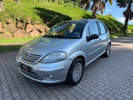 CITROËN - C3 - 2005/2006 - Prata - R$ 14.900,00
