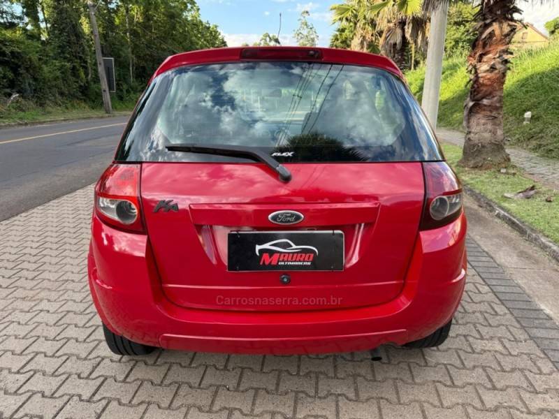 FORD - KA - 2010/2010 - Vermelha - R$ 21.900,00