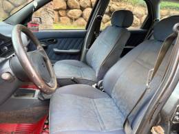 FIAT - PALIO - 2000/2000 - Cinza - R$ 12.900,00