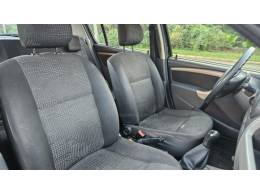 RENAULT - SANDERO - 2010/2010 - Verde - R$ 22.900,00