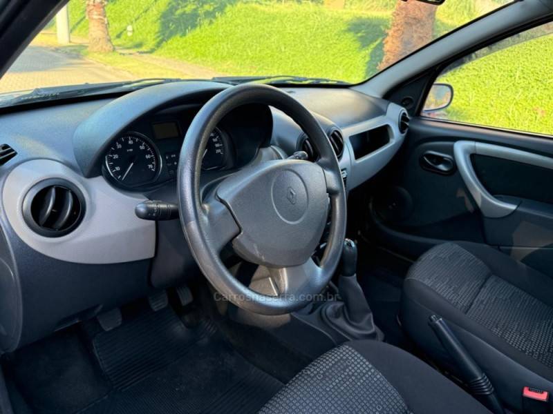 RENAULT - SANDERO - 2009/2010 - Prata - R$ 30.900,00