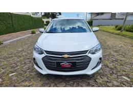 CHEVROLET - ONIX - 2023/2024 - Branca - R$ 98.900,00