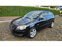 VOLKSWAGEN - POLO - 2006/2007 - Preta - R$ 34.900,00