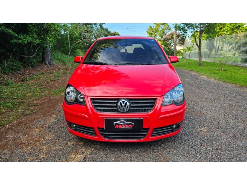 VOLKSWAGEN - POLO - 2007/2007 - Vermelha - R$ 33.900,00