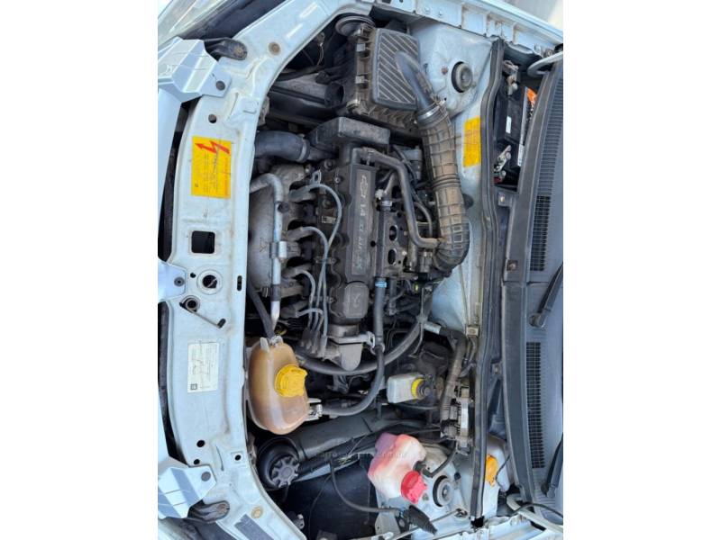 CHEVROLET - PRISMA - 2010/2011 - Prata - R$ 29.900,00