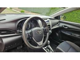 TOYOTA - YARIS - 2019/2019 - Prata - R$ 76.900,00