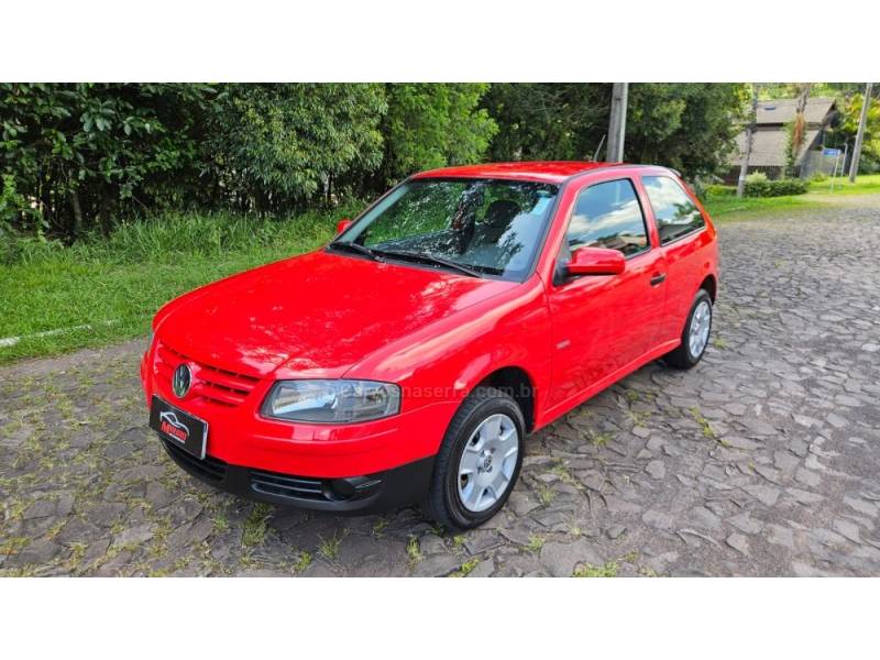 VOLKSWAGEN - GOL - 2009/2010 - Vermelha - R$ 20.900,00