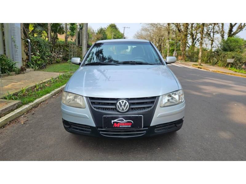 VOLKSWAGEN - PARATI - 2011/2011 - Prata - R$ 35.900,00