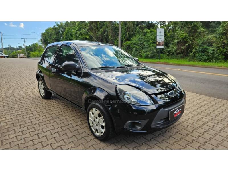 FORD - KA - 2012/2013 - Preta - R$ 24.500,00