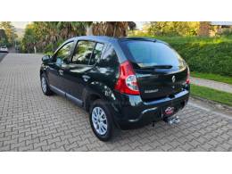 RENAULT - SANDERO - 2010/2010 - Verde - R$ 22.900,00