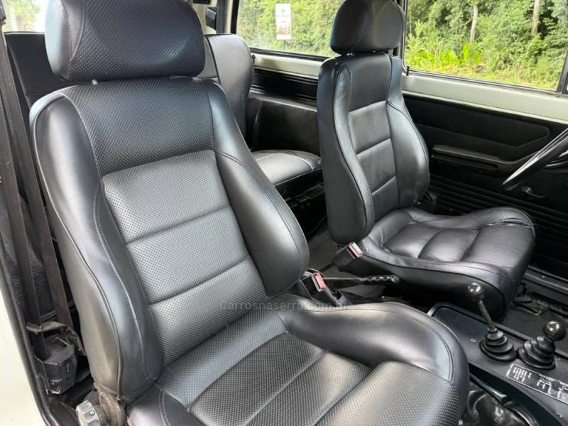 LADA - NIVA - 1993/1993 - Branca - R$ 29.900,00