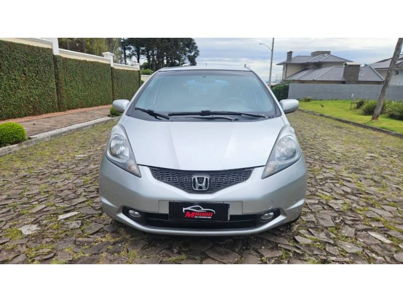 HONDA - FIT - 2009/2010 - Prata - R$ 42.900,00