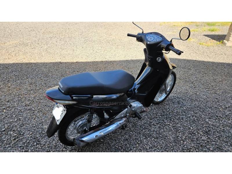 HONDA - BIZ 125 - 2010/2010 - Preta - R$ 8.300,00