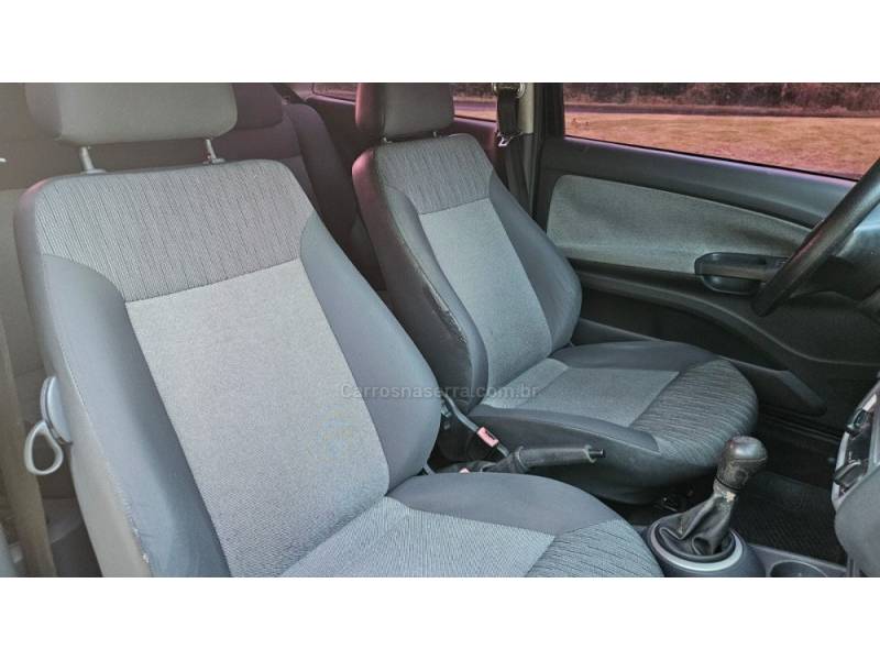 VOLKSWAGEN - GOL - 2013/2013 - Preta - R$ 24.900,00