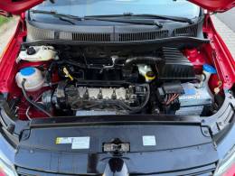 VOLKSWAGEN - FOX - 2017/2017 - Vermelha - R$ 53.900,00