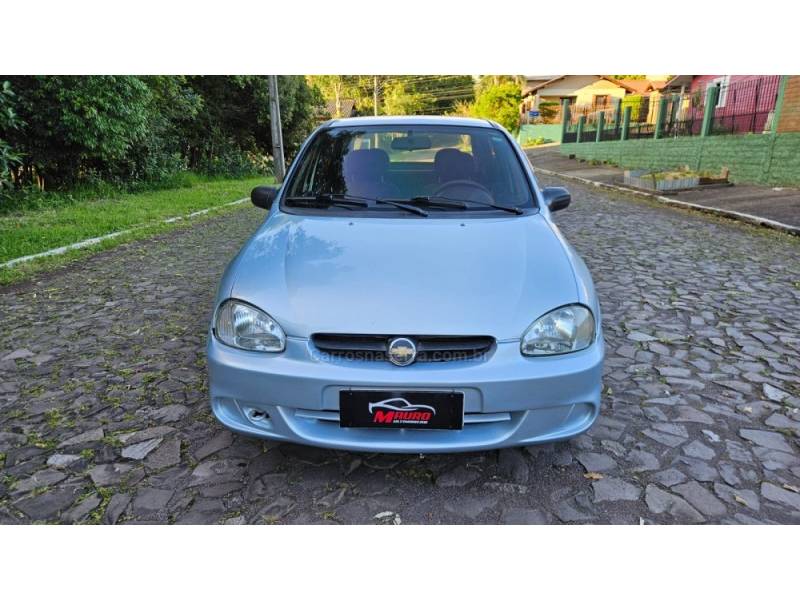 CHEVROLET - CORSA - 2007/2007 - Prata - R$ 19.900,00