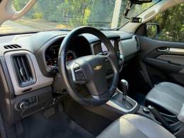 CHEVROLET - S10 - 2018/2019 - Vermelha - R$ 149.900,00