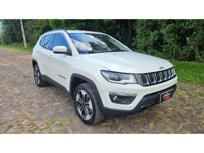 JEEP - COMPASS - 2018/2018 - Branca - R$ 105.900,00