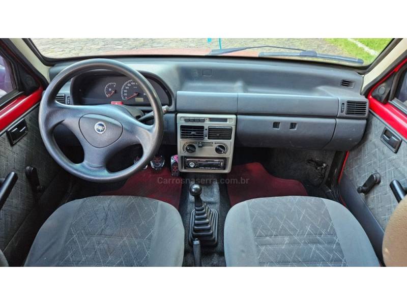 FIAT - UNO - 2004/2004 - Vermelha - R$ 15.000,00