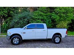 DODGE - RAM - 2012/2012 - Branca - R$ 220.000,00