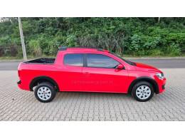 VOLKSWAGEN - SAVEIRO - 2015/2015 - Vermelha - R$ 63.900,00