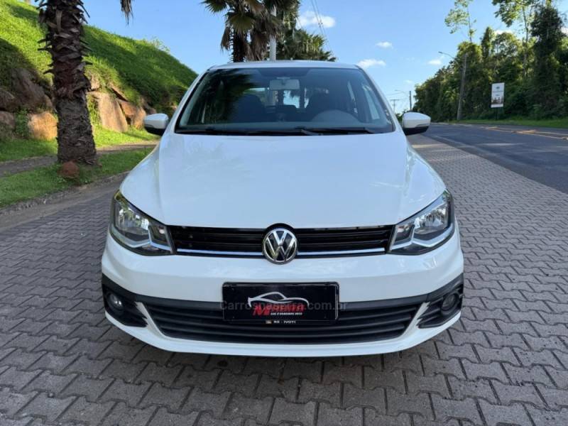 VOLKSWAGEN - GOL - 2016/2017 - Branca - R$ 46.900,00